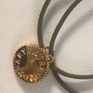 India Hicks EXTRAORDINARY gold token